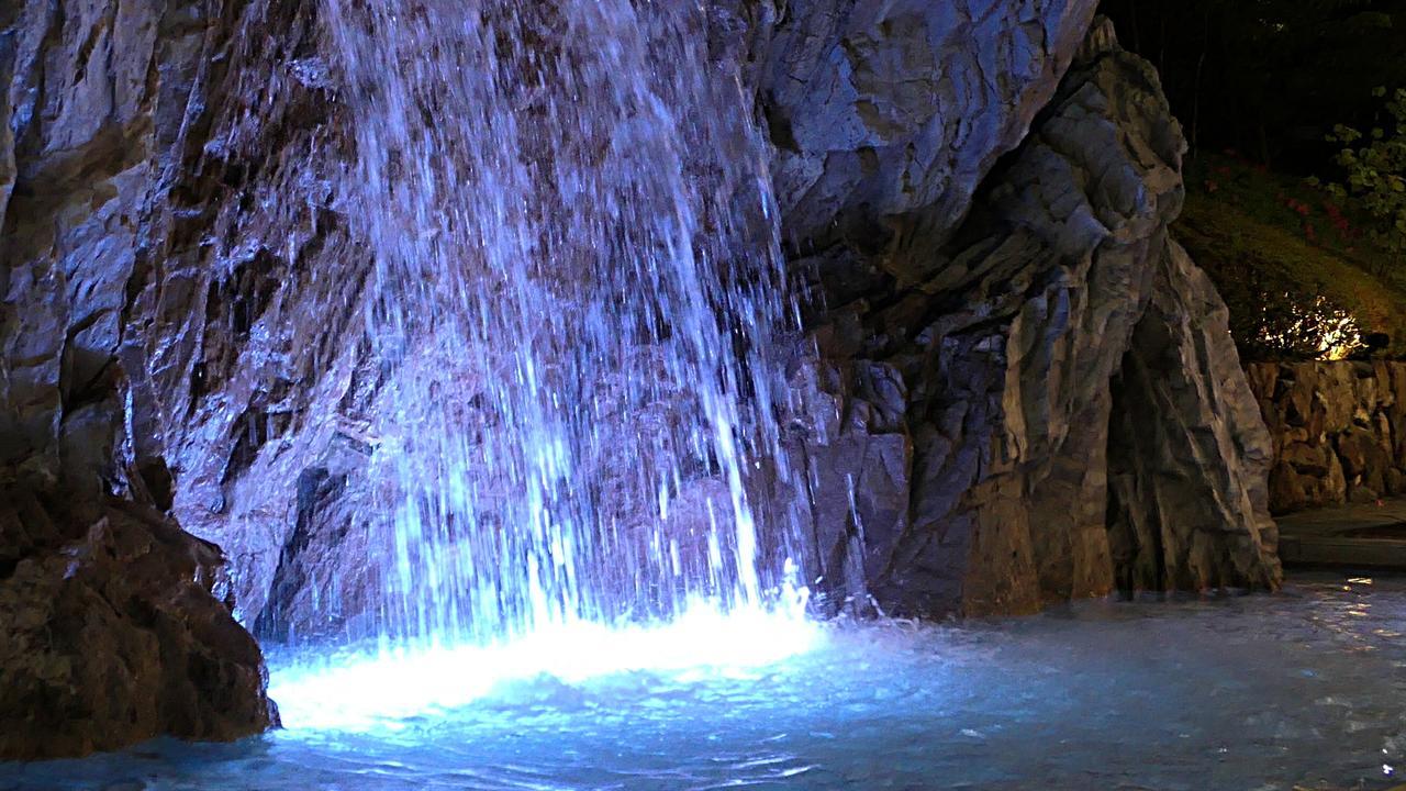 فندق نيكو كوتشي أساهي رويال Kōchi المظهر الخارجي الصورة